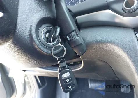 2019 Hyundai Elantra Sel z USA, uszkodzony, nr VIN 5NPD84LF4KH443789